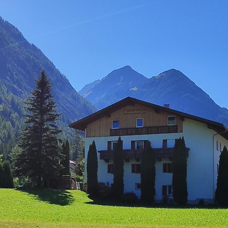 Ferienhaus Lechtaler Alpen Bach  Bagian luar foto