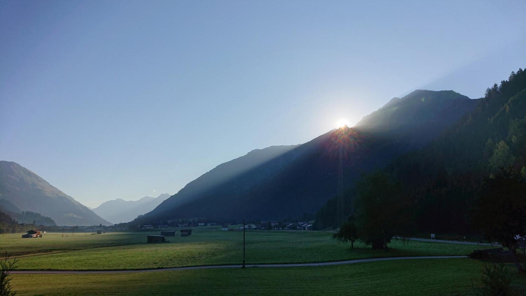 Ferienhaus Lechtaler Alpen Bach  Bagian luar foto