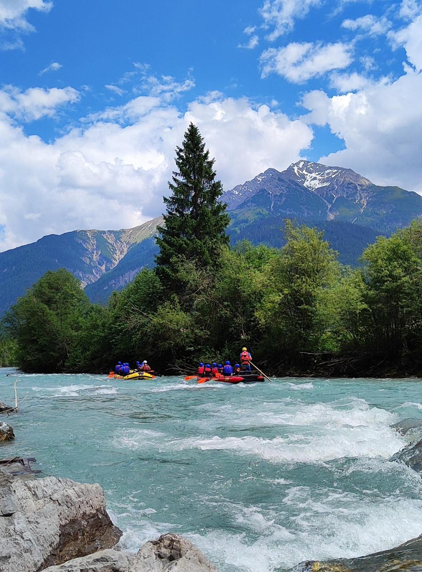 Ferienhaus Lechtaler Alpen Bach  Bagian luar foto