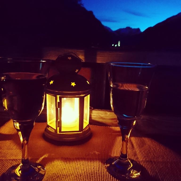 Ferienhaus Lechtaler Alpen Bach  Bagian luar foto
