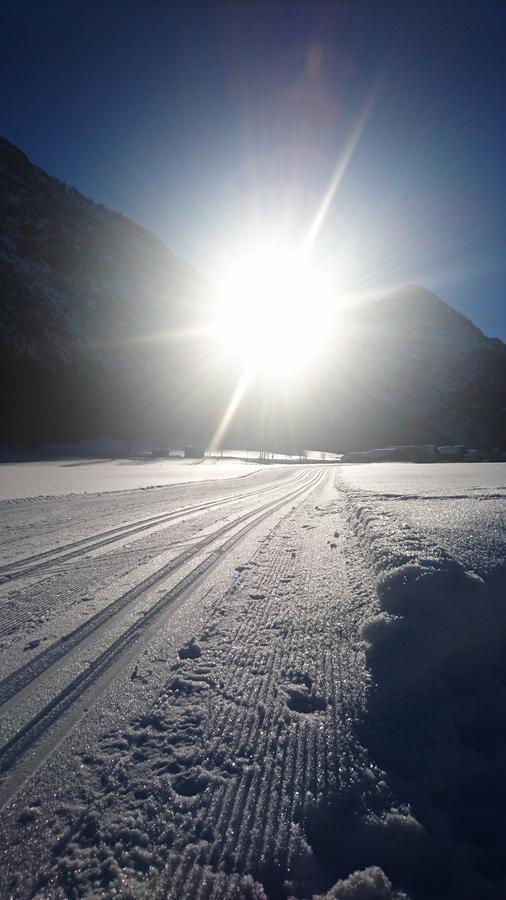 Ferienhaus Lechtaler Alpen Bach  Bagian luar foto