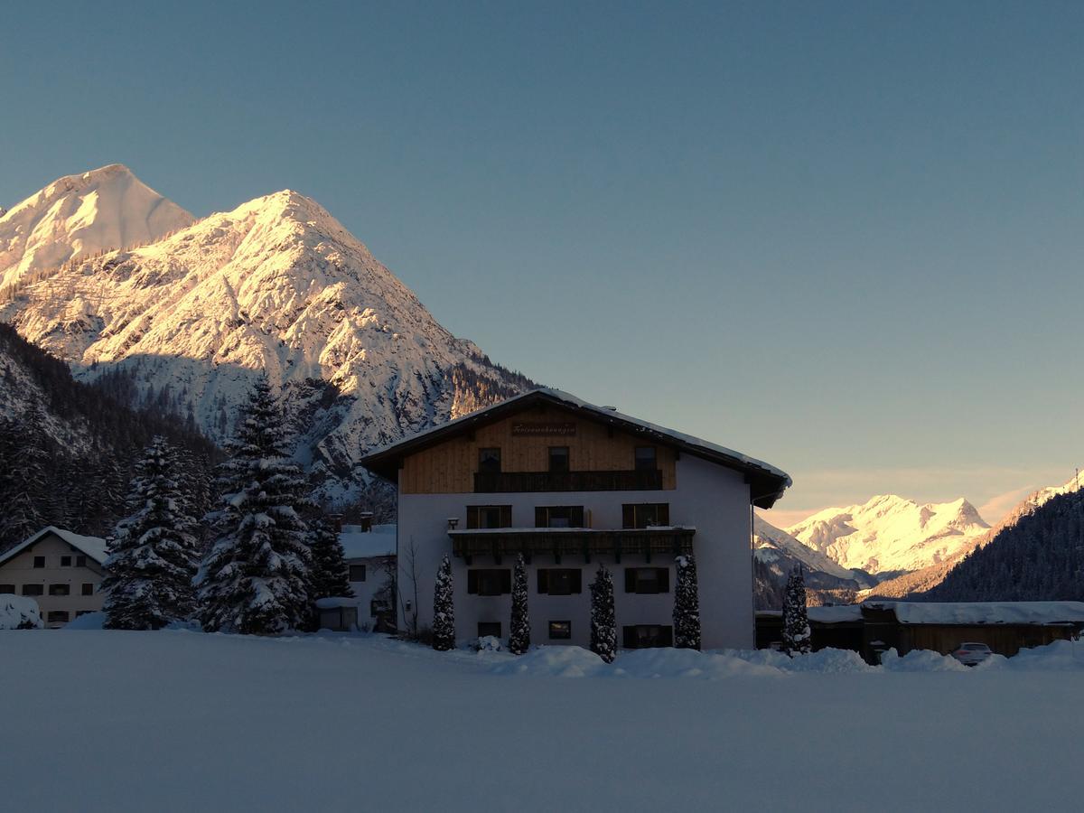 Ferienhaus Lechtaler Alpen Bach  Bagian luar foto